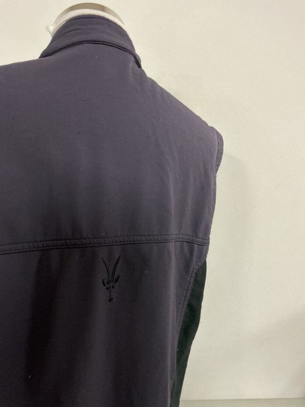Ibex Wool Vest Full Zip Made USA Mens XL - Picture 6 of 8